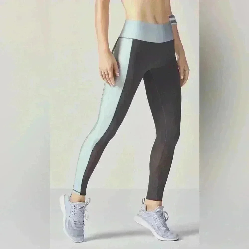 Fabletics Define Powerhold Hi-Waisted Leggings - image 1